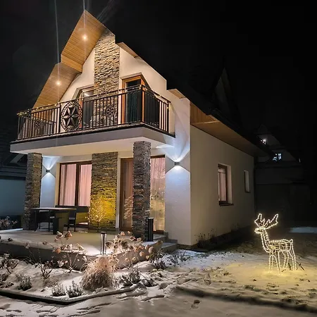 Holiday home Korona Pienin & *